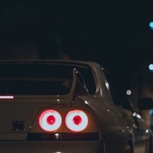 Meet your Posher, Adrian